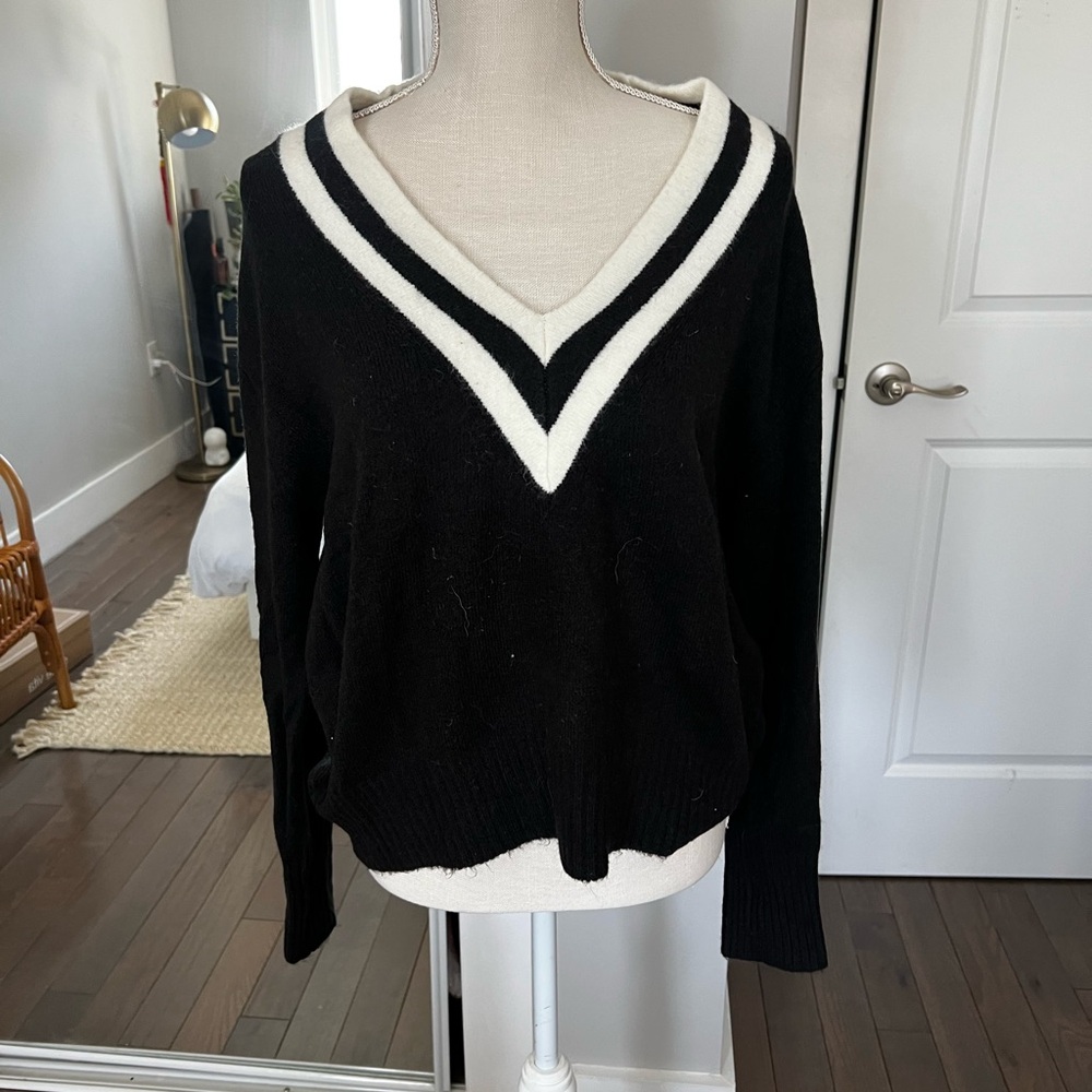Black and White V-Neck Women's Sweater